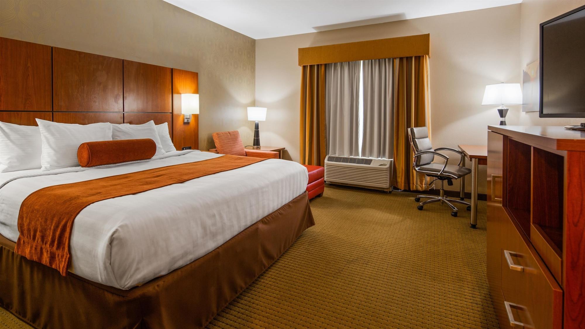 Best Western Plus Finger Lakes Inn & Suites Cortland Exterior foto