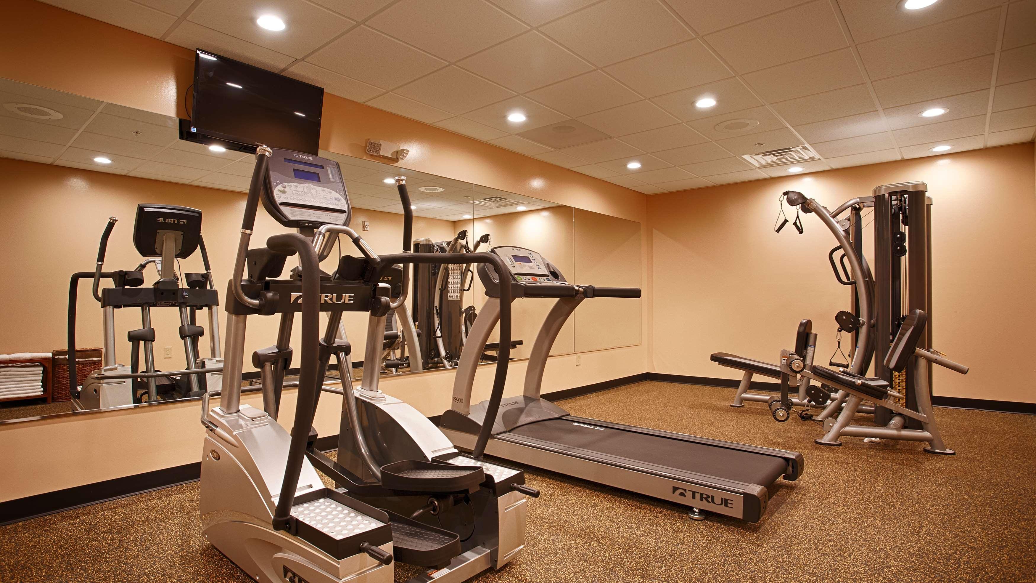 Best Western Plus Finger Lakes Inn & Suites Cortland Exterior foto